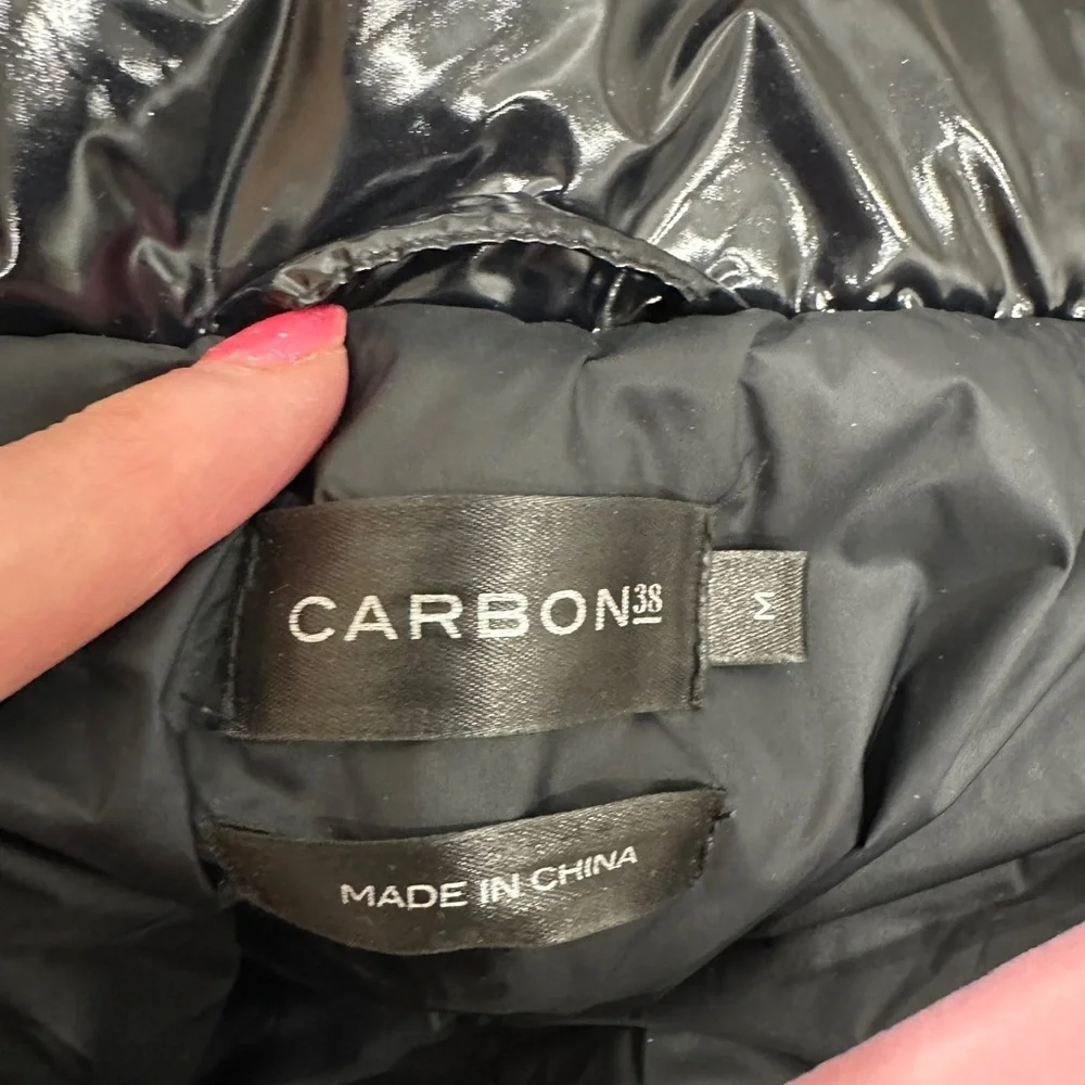 Carbon38 Shiny Black Takara Shine Puffer Jacket Medium - Picture 13 of 15